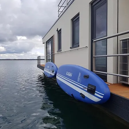 Floatinghouse Kontiki - Lp8 וטשאו